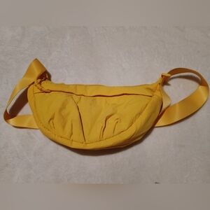 All in motion yellow waist bag